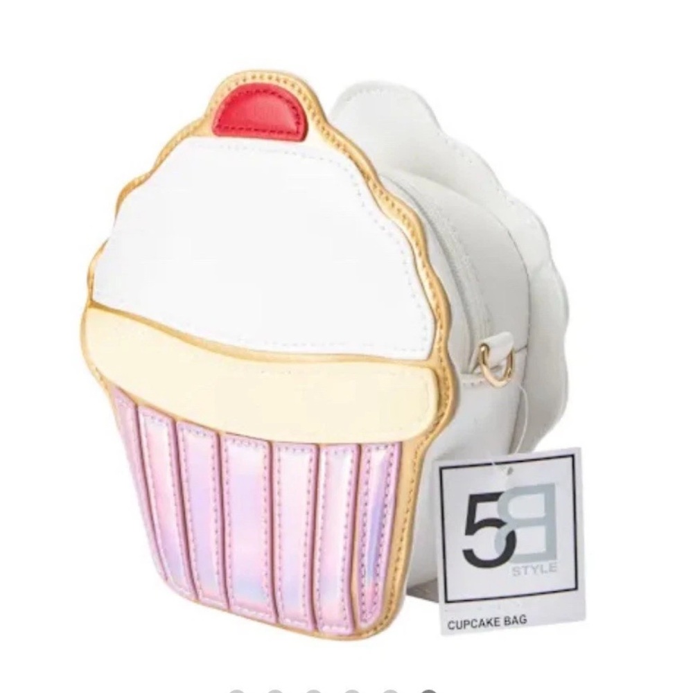 Cupcake Shaped Bag with Red and Gold Accents